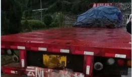 大货车晚上吃瓜,揭秘大货车司机夜间美食之旅