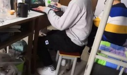 带你吃瓜 奇葩宿舍,揭秘大学生活中的欢乐与奇遇