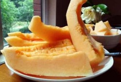 运动后吃哈密瓜,补充能量，恢复活力的完美选择