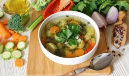 痔疮人可不可以吃哈密瓜,痔疮患者饮食宜忌解析