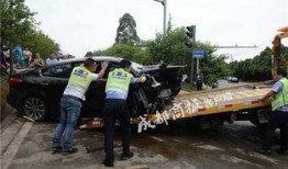成都车祸吃瓜视频,惊险瞬间引发网友热议