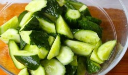 吃c瓜视频,揭秘“吃瓜”视频背后的娱乐现象与社交影响力