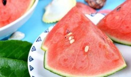 勺子吃瓜直播,揭秘网红幕后生活