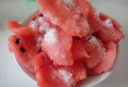 夏天拌糖吃的瓜,糖拌瓜的清凉诱惑