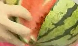 吃瓜少女不吐籽,揭秘娱乐圈的甜蜜与苦涩