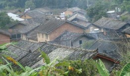 景谷县民乐镇吃瓜,瓜果飘香，共享丰收喜悦