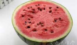 孕期吃洋瓜的好处,营养满分，母婴健康双丰收