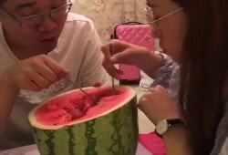 合租最新吃瓜,揭秘最新吃瓜事件背后的真相