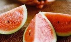 内蒙医院吃瓜,揭秘背后的真相与反思